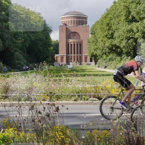 14.09.2025 - Stadtparktriathlon Michael Burmester http://msf.ph/oto/8902511 14.09.2025 13:33:15 Radfahren 1455, 1459, 1479, 1574, 1586 meine-sportfotos.de