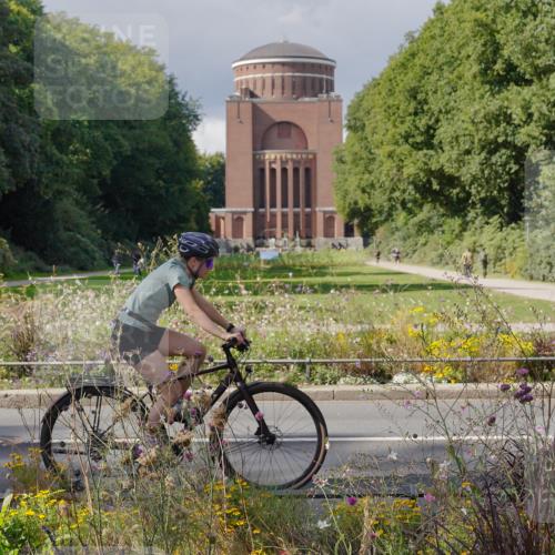 14.09.2025 - Stadtparktriathlon Michael Burmester http://msf.ph/oto/8902542 14.09.2025 13:34:32 Radfahren 1427, 1442, 1454, 1467, 1474, 1507, 1515, 1591 meine-sportfotos.de