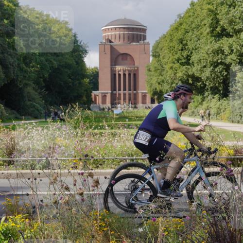 14.09.2025 - Stadtparktriathlon Michael Burmester http://msf.ph/oto/8902545 14.09.2025 13:34:34 Radfahren 1442, 1454, 1467, 1498, 1507, 1515, 1553, 1583, 1591 meine-sportfotos.de