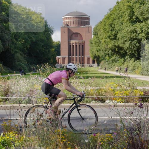 14.09.2025 - Stadtparktriathlon Michael Burmester http://msf.ph/oto/8902555 14.09.2025 13:34:47 Radfahren 1498, 1538, 1553, 1556, 1583 meine-sportfotos.de