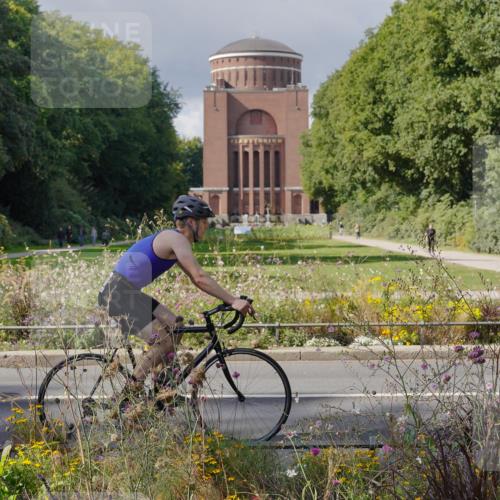 14.09.2025 - Stadtparktriathlon Michael Burmester http://msf.ph/oto/8902571 14.09.2025 13:35:30 Radfahren 1429, 1448, 1480, 1489, 1519, 1527, 1587, 1589 meine-sportfotos.de