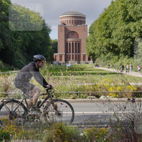 14.09.2025 - Stadtparktriathlon Michael Burmester http://msf.ph/oto/8902627 14.09.2025 13:38:37 Radfahren 1497, 1505, 1608 meine-sportfotos.de