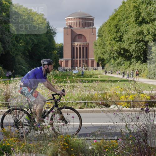14.09.2025 - Stadtparktriathlon Michael Burmester http://msf.ph/oto/8902633 14.09.2025 13:38:59 Radfahren 1434, 1435, 1483, 1487, 1546 meine-sportfotos.de