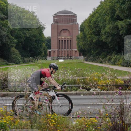 14.09.2025 - Stadtparktriathlon Michael Burmester http://msf.ph/oto/8902640 14.09.2025 09:50:35 Radfahren 465, 477, 537, 545, 547 meine-sportfotos.de