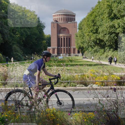 14.09.2025 - Stadtparktriathlon Michael Burmester http://msf.ph/oto/8902673 14.09.2025 13:41:00 Radfahren 1423, 1559 meine-sportfotos.de
