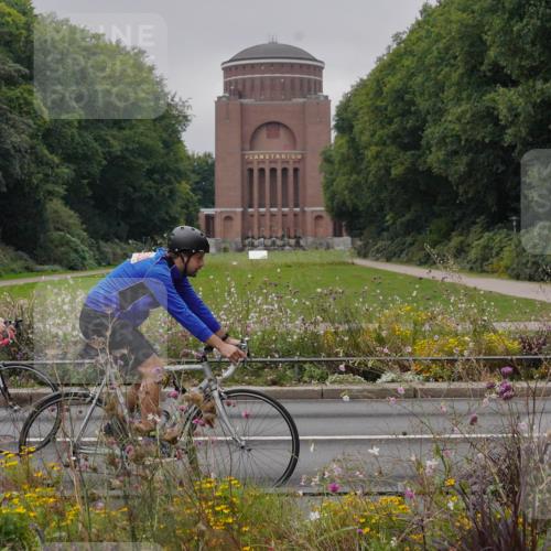 14.09.2025 - Stadtparktriathlon Michael Burmester http://msf.ph/oto/8902682 14.09.2025 09:52:04 Radfahren 456, 494, 541, 583 meine-sportfotos.de