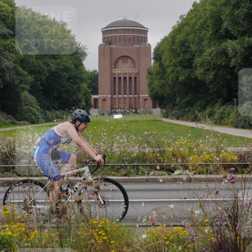 14.09.2025 - Stadtparktriathlon Michael Burmester http://msf.ph/oto/8902684 14.09.2025 09:52:09 Radfahren 456, 494, 541, 583 meine-sportfotos.de