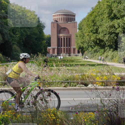 14.09.2025 - Stadtparktriathlon Michael Burmester http://msf.ph/oto/8902709 14.09.2025 13:43:46 Radfahren 1474, 1527, 1529, 1536, 1547, 1553 meine-sportfotos.de