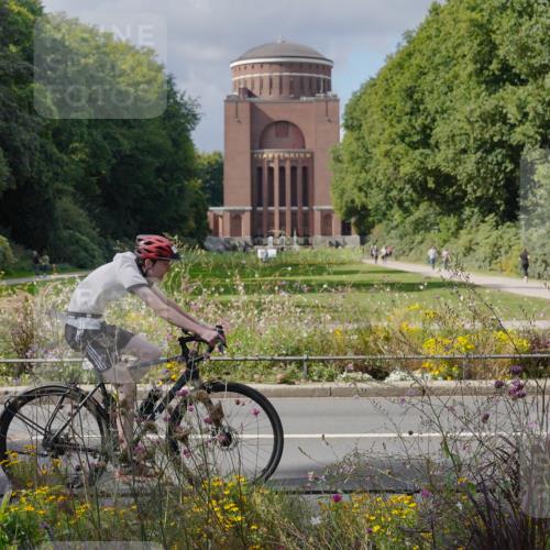 14.09.2025 - Stadtparktriathlon Michael Burmester http://msf.ph/oto/8902713 14.09.2025 13:43:49 Radfahren 1474, 1527, 1529, 1547, 1553 meine-sportfotos.de