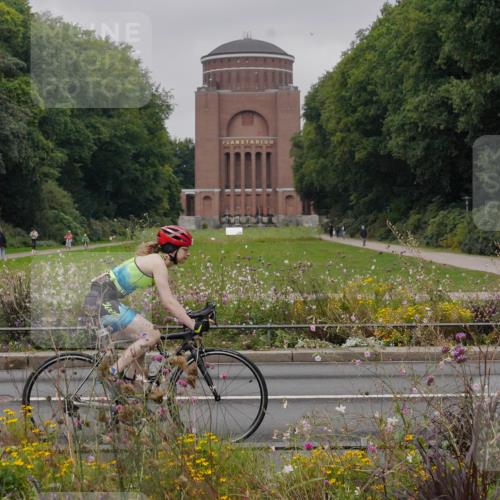 14.09.2025 - Stadtparktriathlon Michael Burmester http://msf.ph/oto/8902718 14.09.2025 09:53:35 Radfahren 500, 524, 529, 544, 585 meine-sportfotos.de