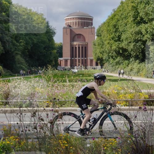 14.09.2025 - Stadtparktriathlon Michael Burmester http://msf.ph/oto/8902727 14.09.2025 13:44:33 Radfahren 1630, 1637, 1638, 1639, 1646, 1647, 1661, 1673, 1677 meine-sportfotos.de