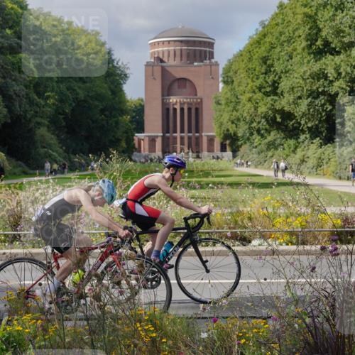 14.09.2025 - Stadtparktriathlon Michael Burmester http://msf.ph/oto/8902729 14.09.2025 13:44:34 Radfahren 1630, 1637, 1638, 1639, 1646, 1647, 1661, 1673, 1677 meine-sportfotos.de