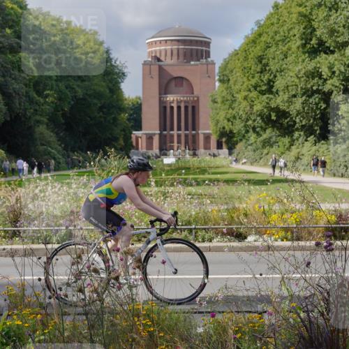 14.09.2025 - Stadtparktriathlon Michael Burmester http://msf.ph/oto/8902741 14.09.2025 13:44:48 Radfahren 1530, 1627, 1631, 1650, 1656, 1662, 1678, 1681 meine-sportfotos.de