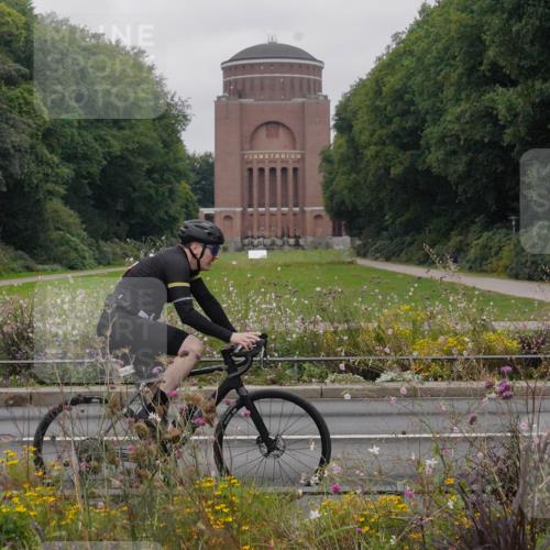 14.09.2025 - Stadtparktriathlon Michael Burmester http://msf.ph/oto/8902756 14.09.2025 09:55:06 Radfahren 530, 554, 555, 573, 578, 602 meine-sportfotos.de