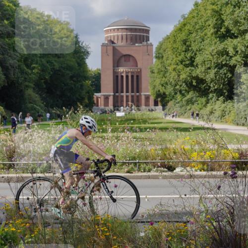 14.09.2025 - Stadtparktriathlon Michael Burmester http://msf.ph/oto/8902767 14.09.2025 13:45:17 Radfahren 1623, 1640, 1649, 1653, 1686 meine-sportfotos.de