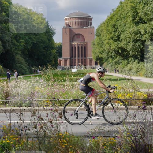 14.09.2025 - Stadtparktriathlon Michael Burmester http://msf.ph/oto/8902775 14.09.2025 13:45:26 Radfahren 1625, 1632, 1634, 1643, 1645, 1680, 1688 meine-sportfotos.de