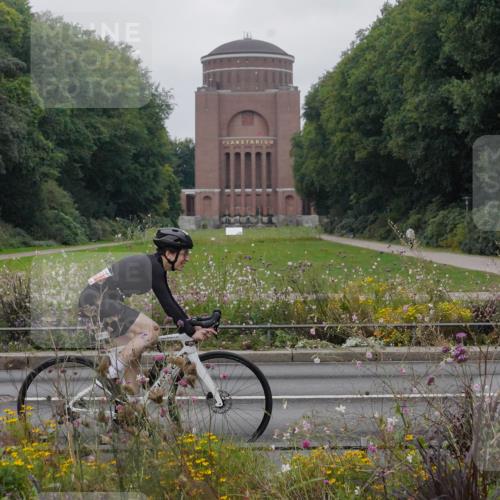 14.09.2025 - Stadtparktriathlon Michael Burmester http://msf.ph/oto/8902787 14.09.2025 09:55:45 Radfahren 526, 539, 564, 589, 611 meine-sportfotos.de