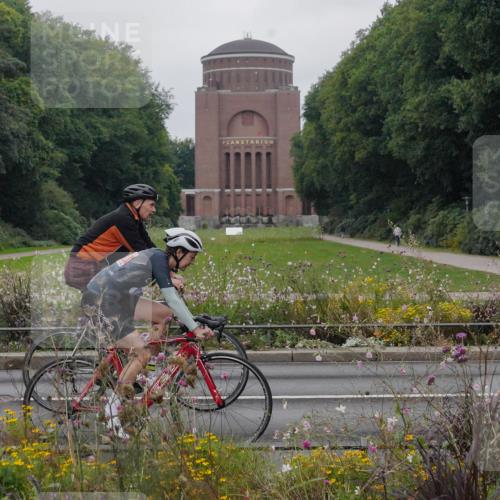 14.09.2025 - Stadtparktriathlon Michael Burmester http://msf.ph/oto/8902789 14.09.2025 09:55:52 Radfahren 526, 539, 611 meine-sportfotos.de
