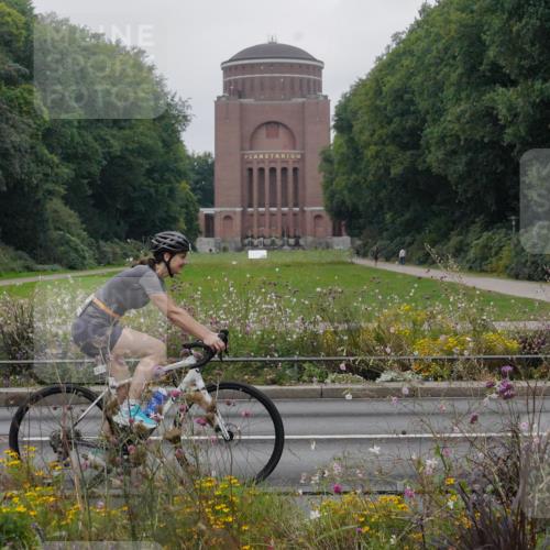 14.09.2025 - Stadtparktriathlon Michael Burmester http://msf.ph/oto/8902794 14.09.2025 09:56:09 Radfahren 521, 522, 593, 615 meine-sportfotos.de