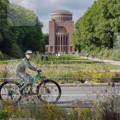 14.09.2025 - Stadtparktriathlon Michael Burmester http://msf.ph/oto/8902803 14.09.2025 13:46:02 Radfahren 1549, 1572, 1635, 1654, 1660, 1674 meine-sportfotos.de