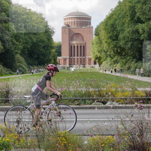 14.09.2025 - Stadtparktriathlon Michael Burmester http://msf.ph/oto/8902908 14.09.2025 13:54:31 Radfahren 1624, 1628, 1683, 1688 meine-sportfotos.de