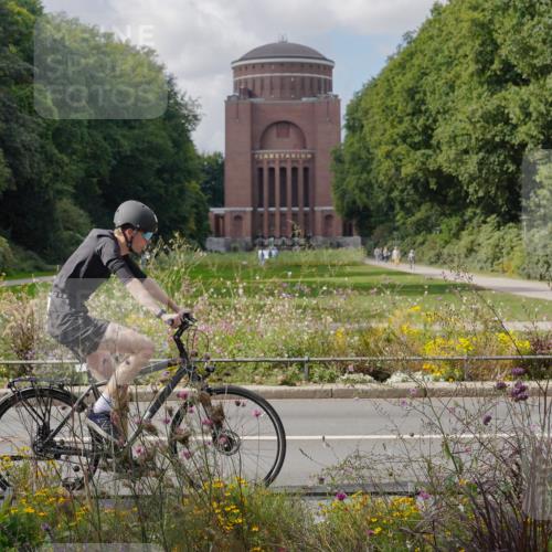 14.09.2025 - Stadtparktriathlon Michael Burmester http://msf.ph/oto/8902924 14.09.2025 13:55:47 Radfahren 1549, 1674 meine-sportfotos.de
