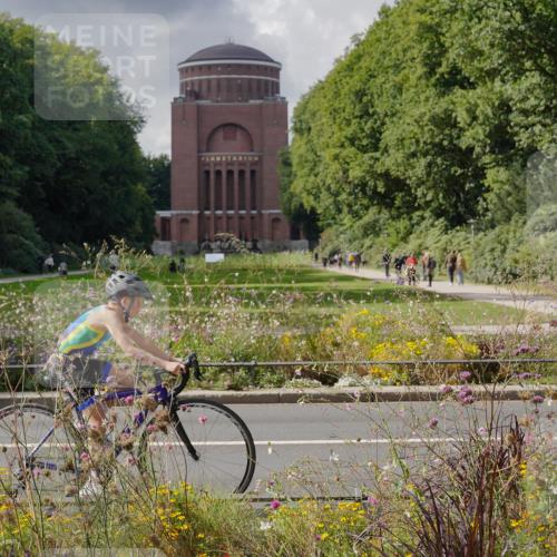 14.09.2025 - Stadtparktriathlon Michael Burmester http://msf.ph/oto/8902991 14.09.2025 14:24:55 Radfahren 1700, 1706, 1730, 1738, 1752, 1760, 1763, 1772 meine-sportfotos.de