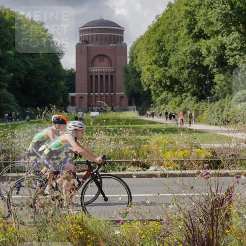 14.09.2025 - Stadtparktriathlon Michael Burmester http://msf.ph/oto/8902999 14.09.2025 14:25:02 Radfahren 1697, 1700, 1703, 1732, 1752, 1763, 1772, 1776, 1788 meine-sportfotos.de