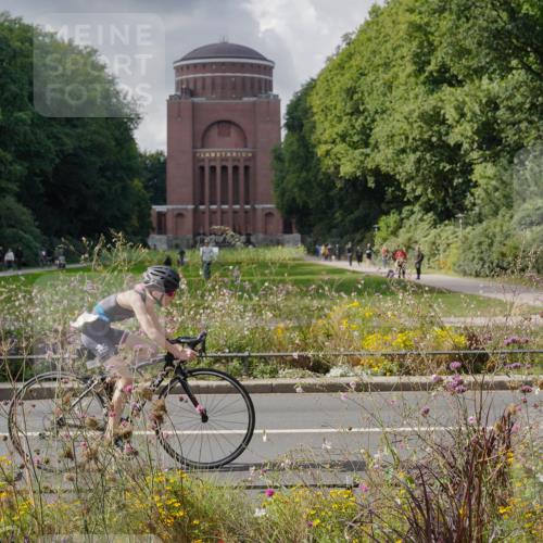 14.09.2025 - Stadtparktriathlon Michael Burmester http://msf.ph/oto/8903007 14.09.2025 14:25:10 Radfahren 1697, 1703, 1716, 1732, 1733, 1774, 1775, 1776, 1788 meine-sportfotos.de