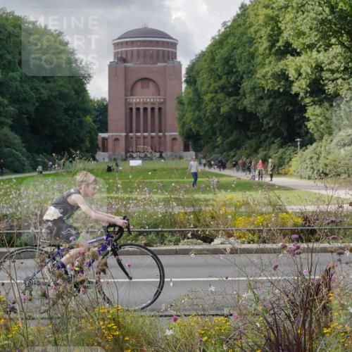 14.09.2025 - Stadtparktriathlon Michael Burmester http://msf.ph/oto/8903013 14.09.2025 14:25:17 Radfahren 1702, 1716, 1717, 1729, 1731, 1733, 1759, 1774, 1775, 1789 meine-sportfotos.de