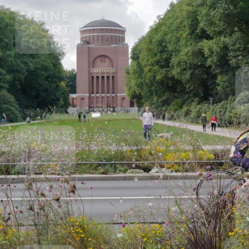 14.09.2025 - Stadtparktriathlon Michael Burmester http://msf.ph/oto/8903043 14.09.2025 14:25:36 Radfahren 1692, 1693, 1711, 1723, 1724, 1725, 1736, 1739, 1741, 1753, 1769, 1771, 1780, 1783 meine-sportfotos.de