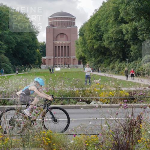 14.09.2025 - Stadtparktriathlon Michael Burmester http://msf.ph/oto/8903045 14.09.2025 14:25:37 Radfahren 1692, 1693, 1711, 1723, 1724, 1725, 1736, 1739, 1741, 1753, 1769, 1771, 1780, 1783 meine-sportfotos.de