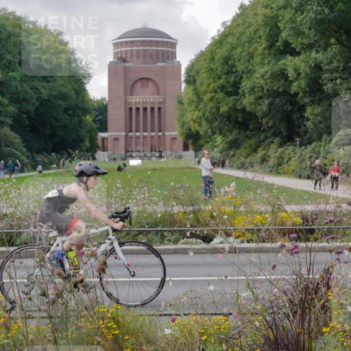 14.09.2025 - Stadtparktriathlon Michael Burmester http://msf.ph/oto/8903051 14.09.2025 14:25:42 Radfahren 1692, 1710, 1724, 1736, 1745, 1753, 1755, 1777, 1783 meine-sportfotos.de