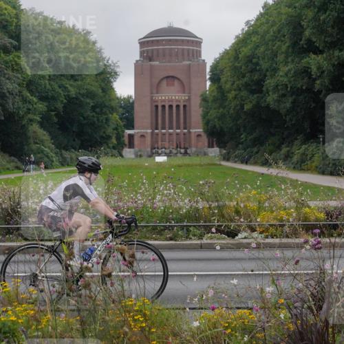 14.09.2025 - Stadtparktriathlon Michael Burmester http://msf.ph/oto/8903139 14.09.2025 10:11:47 Radfahren 515, 539, 592, 611 meine-sportfotos.de