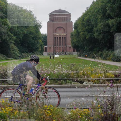 14.09.2025 - Stadtparktriathlon Michael Burmester http://msf.ph/oto/8903188 14.09.2025 10:16:09 Radfahren 537, 607, 618, 624, 681 meine-sportfotos.de