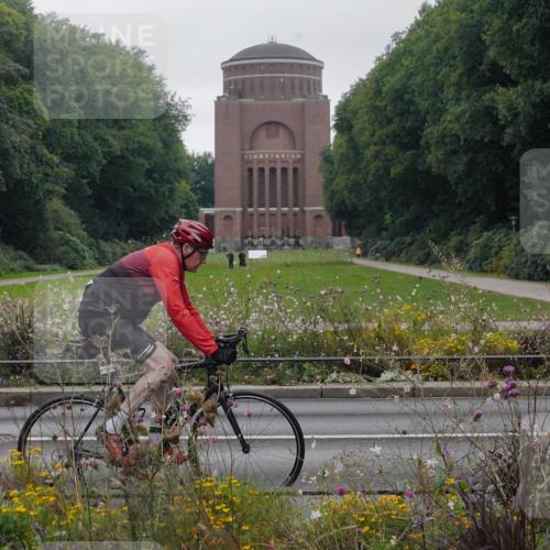 14.09.2025 - Stadtparktriathlon Michael Burmester http://msf.ph/oto/8903200 14.09.2025 10:16:43 Radfahren 550, 585, 588, 614, 615, 629 meine-sportfotos.de