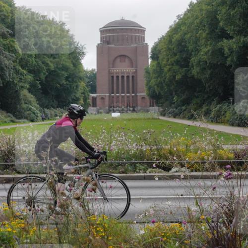 14.09.2025 - Stadtparktriathlon Michael Burmester http://msf.ph/oto/8903235 14.09.2025 10:19:39 Radfahren 529, 641 meine-sportfotos.de