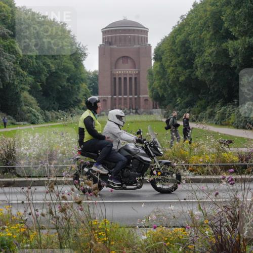 14.09.2025 - Stadtparktriathlon Michael Burmester http://msf.ph/oto/8903239 14.09.2025 10:20:07 Radfahren 539, 592, 611, 632, 661, 677, 687 meine-sportfotos.de
