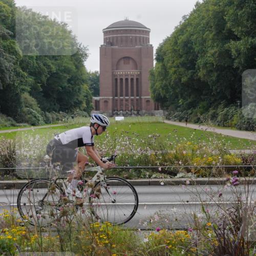 14.09.2025 - Stadtparktriathlon Michael Burmester http://msf.ph/oto/8903243 14.09.2025 10:20:14 Radfahren 539, 565, 592, 599, 611, 632, 661, 677, 687 meine-sportfotos.de