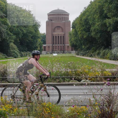 14.09.2025 - Stadtparktriathlon Michael Burmester http://msf.ph/oto/8903248 14.09.2025 10:20:38 Radfahren 547, 620, 628, 685, 688, 702, 710 meine-sportfotos.de