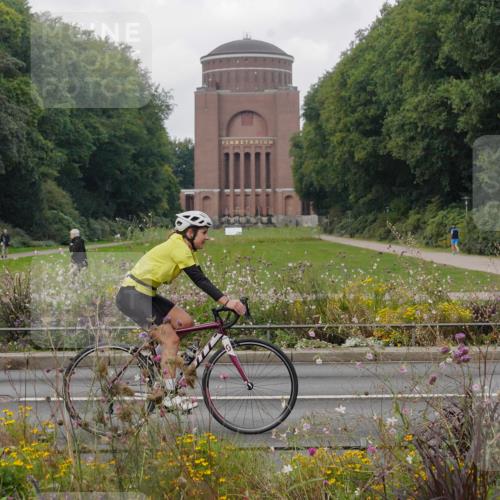 14.09.2025 - Stadtparktriathlon Michael Burmester http://msf.ph/oto/8903308 14.09.2025 10:23:31 Radfahren 517, 555, 573, 587, 607, 608, 618, 624, 626, 642, 647, 706 meine-sportfotos.de