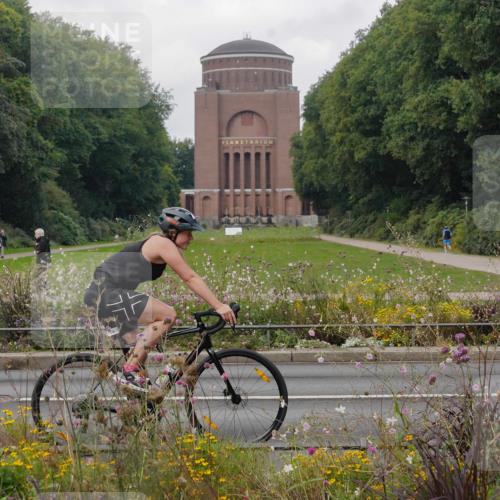 14.09.2025 - Stadtparktriathlon Michael Burmester http://msf.ph/oto/8903309 14.09.2025 10:23:32 Radfahren 545, 555, 573, 587, 595, 607, 608, 618, 624, 642, 647, 706 meine-sportfotos.de
