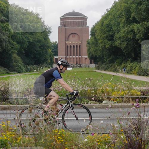 14.09.2025 - Stadtparktriathlon Michael Burmester http://msf.ph/oto/8903310 14.09.2025 10:23:35 Radfahren 545, 555, 587, 595, 607, 608, 618, 624, 642, 698, 706 meine-sportfotos.de