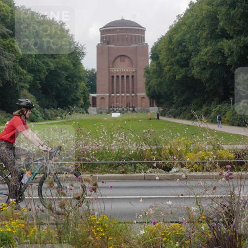 14.09.2025 - Stadtparktriathlon Michael Burmester http://msf.ph/oto/8903346 14.09.2025 10:25:44 Radfahren 567, 600, 601, 662 meine-sportfotos.de