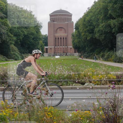 14.09.2025 - Stadtparktriathlon Michael Burmester http://msf.ph/oto/8903352 14.09.2025 10:26:05 Radfahren 513, 523, 542, 616, 629, 638, 676 meine-sportfotos.de