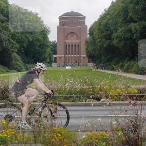 14.09.2025 - Stadtparktriathlon Michael Burmester http://msf.ph/oto/8903356 14.09.2025 10:26:12 Radfahren 542, 629 meine-sportfotos.de