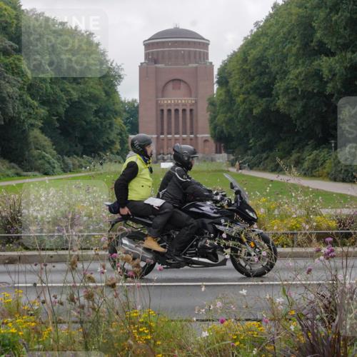 14.09.2025 - Stadtparktriathlon Michael Burmester http://msf.ph/oto/8903361 14.09.2025 10:26:37 Radfahren 561, 588, 641, 664, 665, 692 meine-sportfotos.de