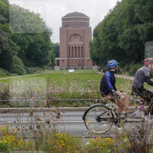 14.09.2025 - Stadtparktriathlon Michael Burmester http://msf.ph/oto/8903365 14.09.2025 10:26:42 Radfahren 561, 588, 606, 641, 659 meine-sportfotos.de