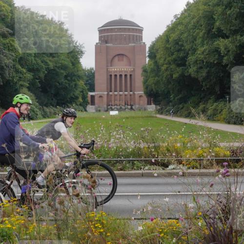 14.09.2025 - Stadtparktriathlon Michael Burmester http://msf.ph/oto/8903409 14.09.2025 10:29:37 Radfahren 566, 582, 648, 691 meine-sportfotos.de