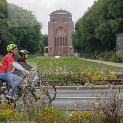 14.09.2025 - Stadtparktriathlon Michael Burmester http://msf.ph/oto/8903412 14.09.2025 10:29:53 Radfahren 531, 562, 602, 639, 682, 705 meine-sportfotos.de
